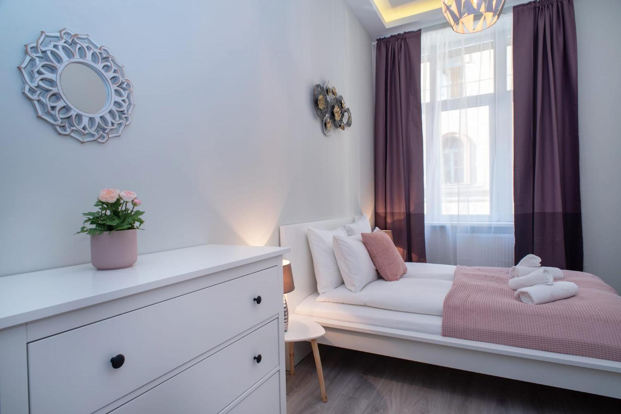 Very Central New And Large Ac Apartment Будапеща Екстериор снимка