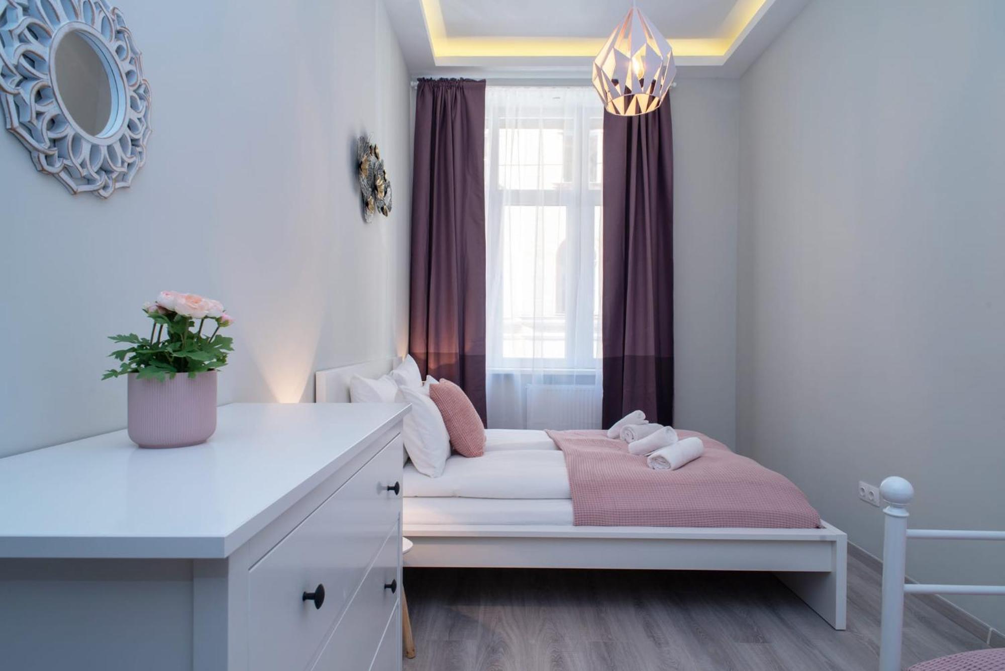 Very Central New And Large Ac Apartment Будапеща Екстериор снимка