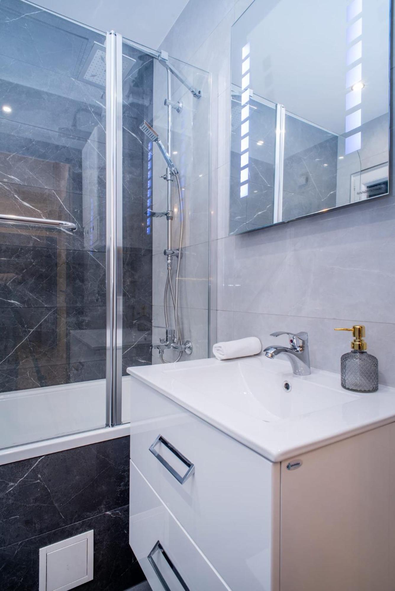 Very Central New And Large Ac Apartment Будапеща Екстериор снимка