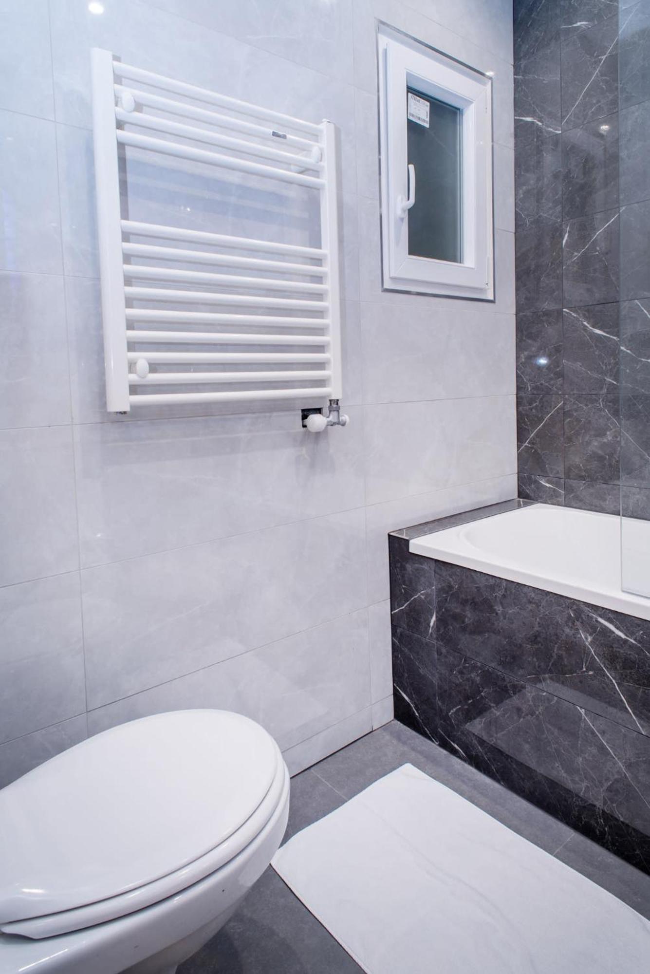 Very Central New And Large Ac Apartment Будапеща Екстериор снимка